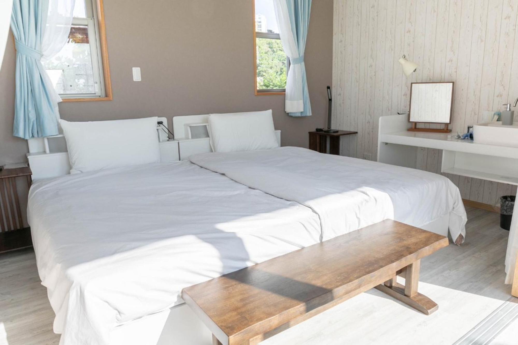 La Casa Panacea Okinawa Resort Onna Kamer foto