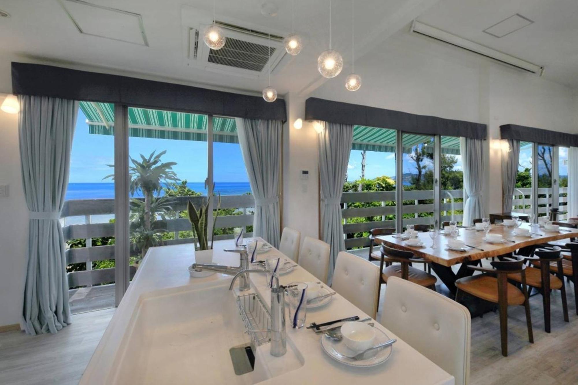 La Casa Panacea Okinawa Resort Onna Buitenkant foto
